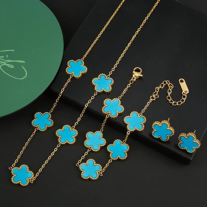 Clover Charm Jewelry Set - Bentley Maxwell