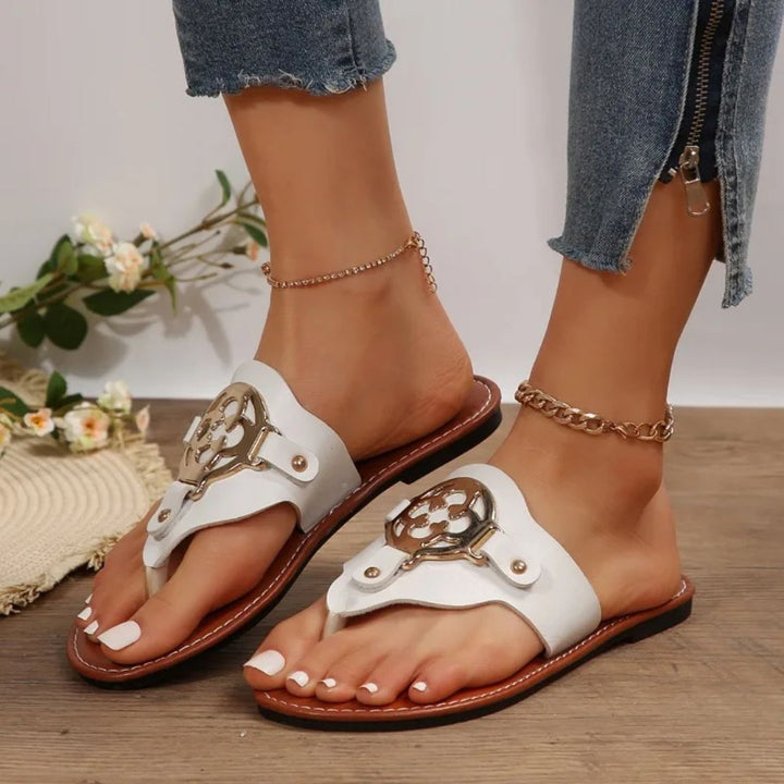 Eleanor Flat Sandals - Bentley Maxwell