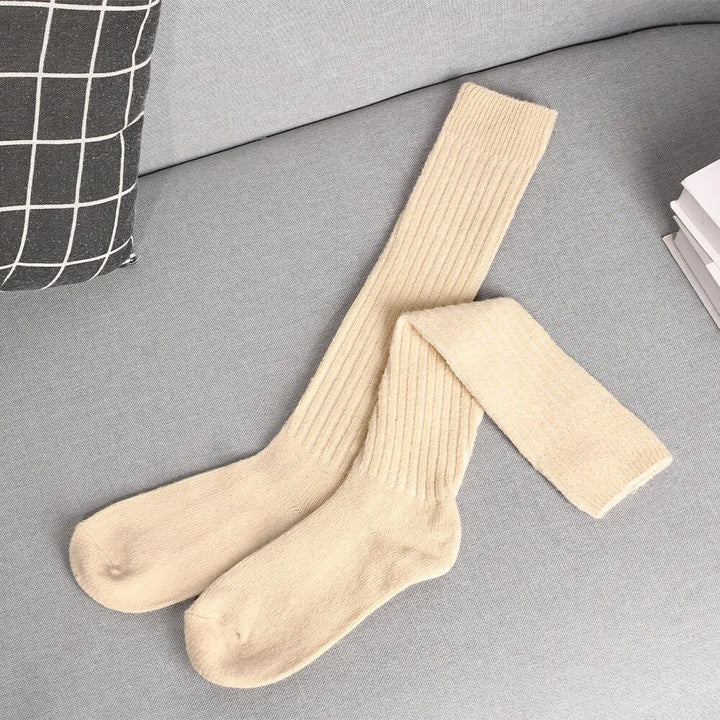 Silkenza Cashmere Socks - Bentley Maxwell