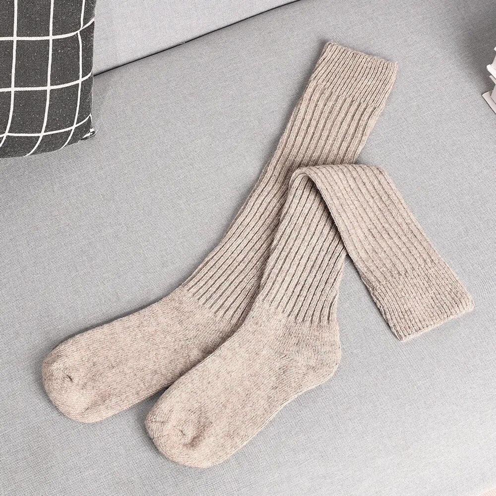 Silkenza Cashmere Socks - Bentley Maxwell