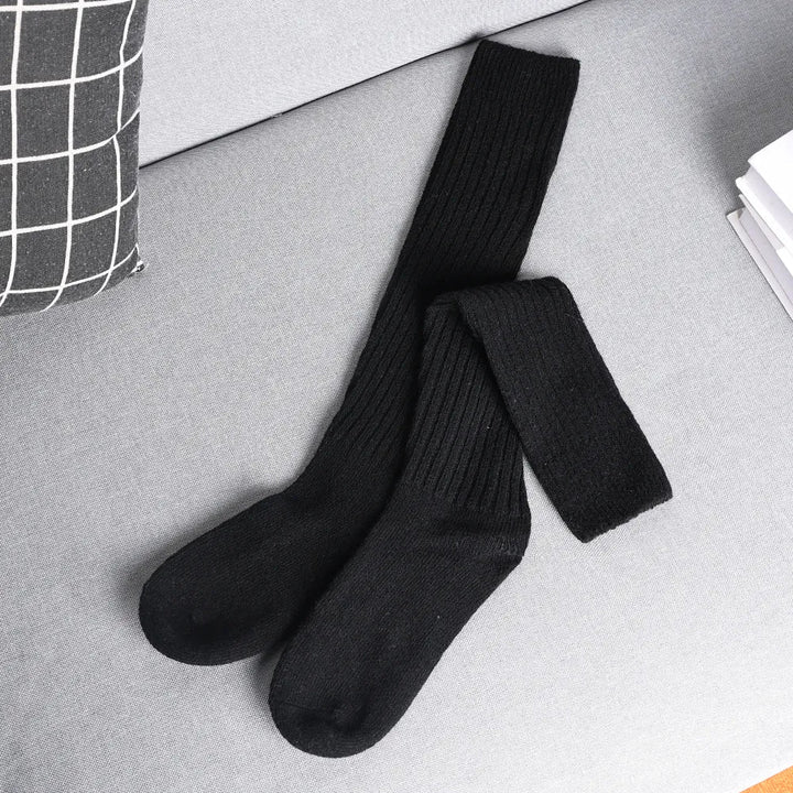 Silkenza Cashmere Socks - Bentley Maxwell