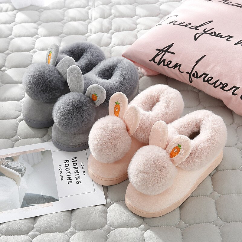 SnuggleFeet Slippers - Bentley Maxwell